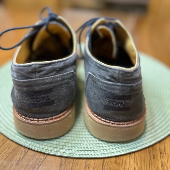 Toms Men's Charcoal Oxford Shoes - Picture 6 of 8